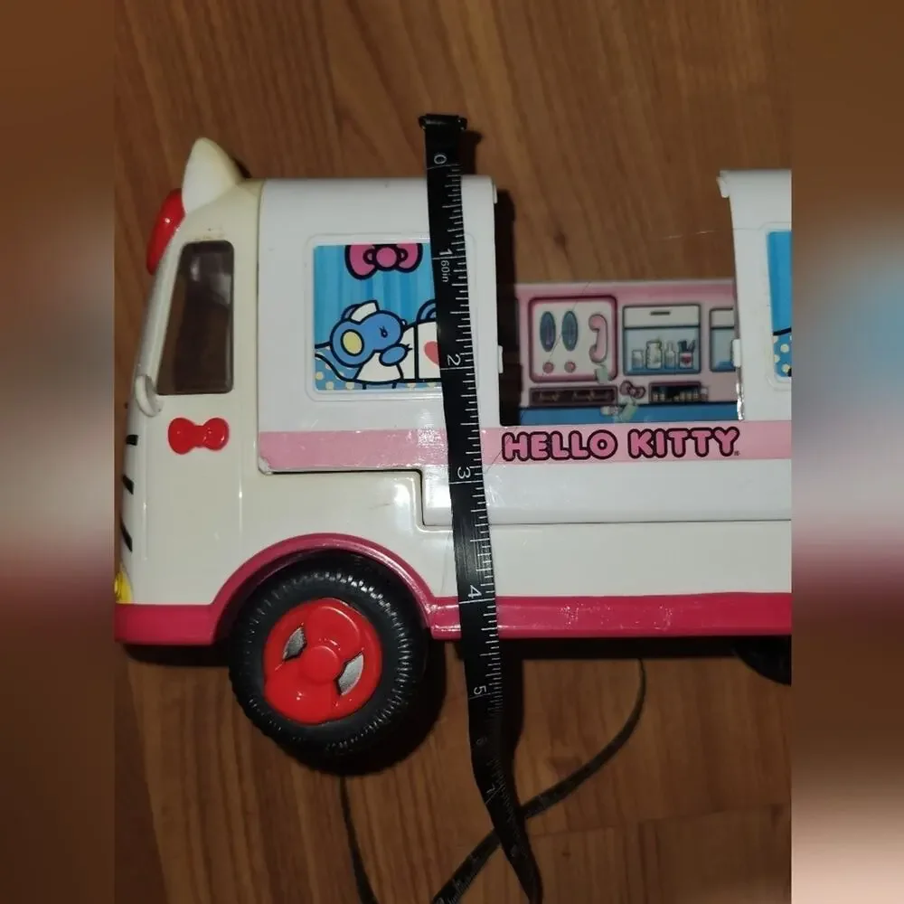Hello Kitty Play Truck Fair Condition